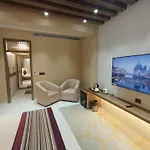 The Sm Hotel