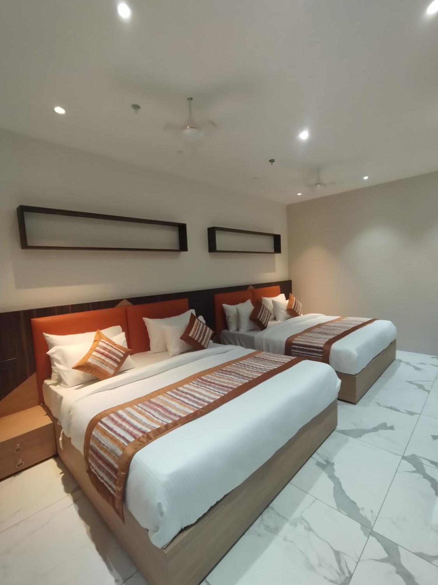 The Sm Hotel 3*