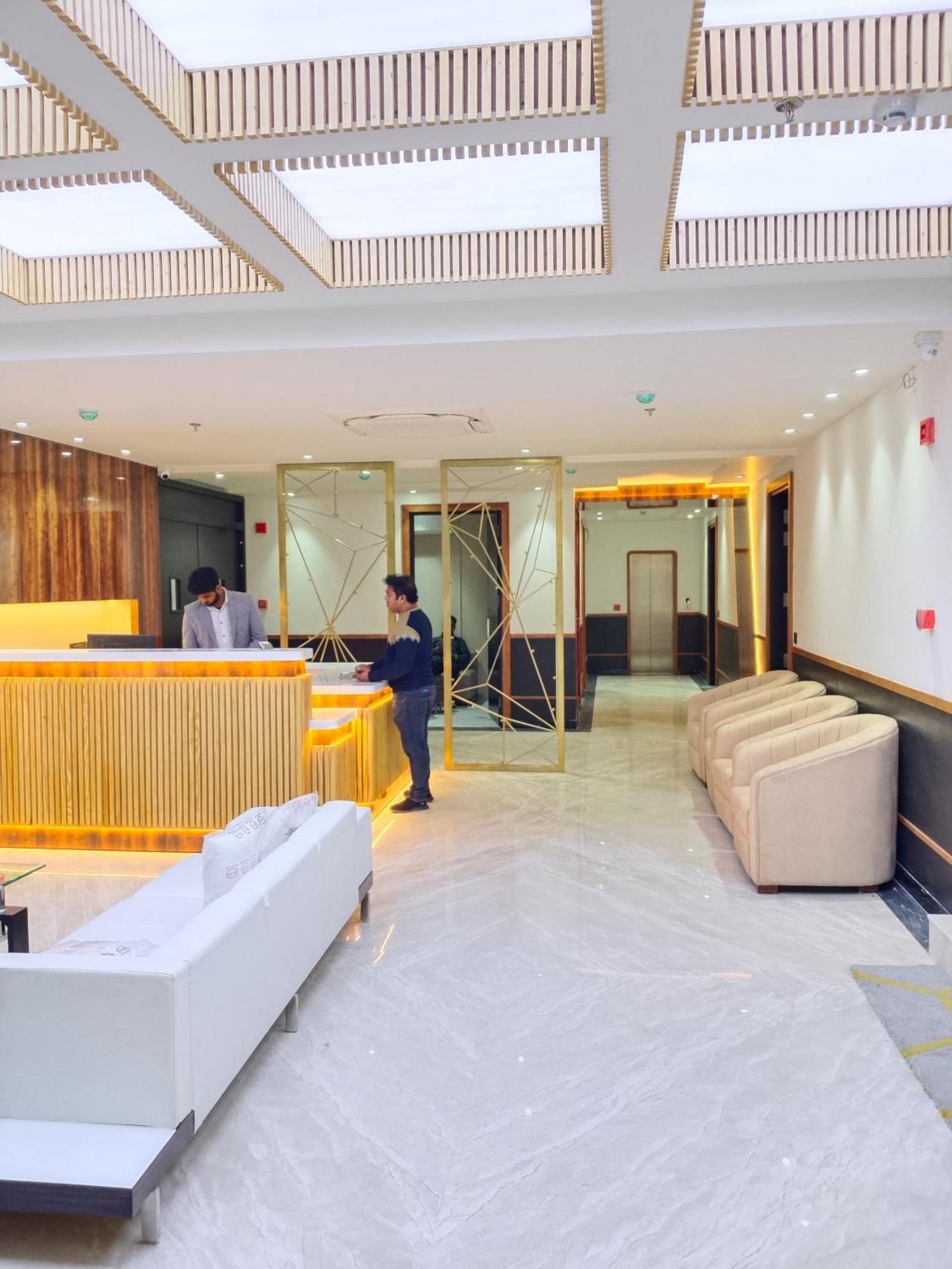 Hotel The Sm